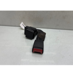 Attache ceinture arriere droit RENAULT CLIO 2 CAMPUS