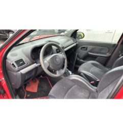 Attache ceinture arriere droit RENAULT CLIO 2 CAMPUS