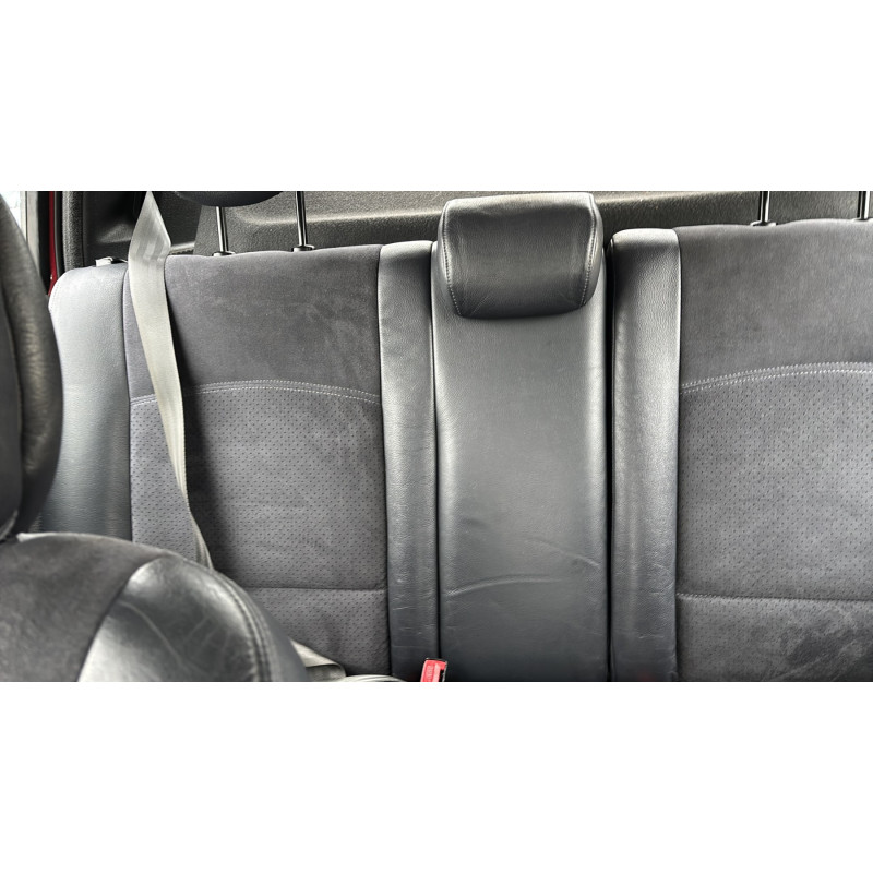Attache ceinture arriere droit RENAULT CLIO 2 CAMPUS Photo n°10