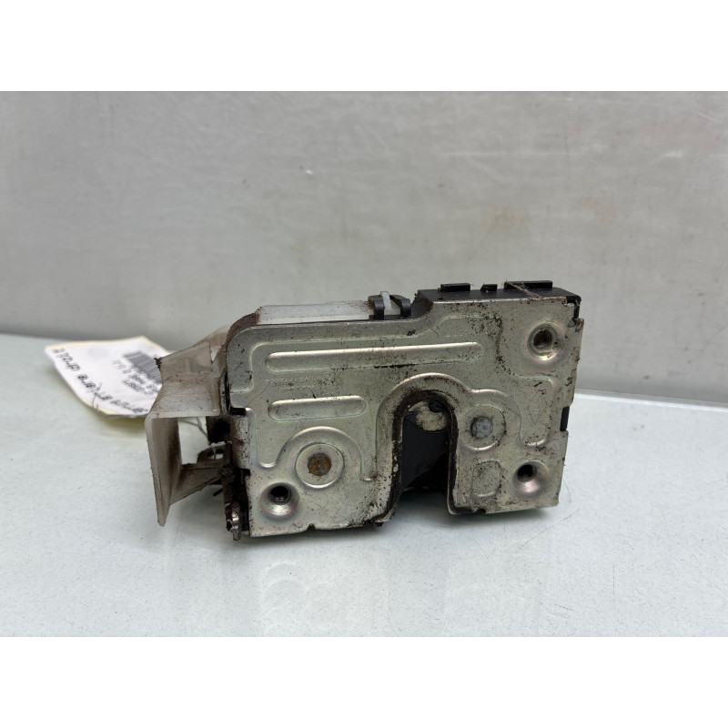 Serrure arriere droit RENAULT CLIO 2 CAMPUS Photo n°4