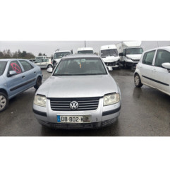 Serrure avant gauche VOLKSWAGEN PASSAT 4