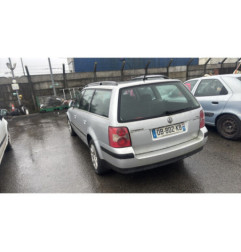 Serrure avant gauche VOLKSWAGEN PASSAT 4
