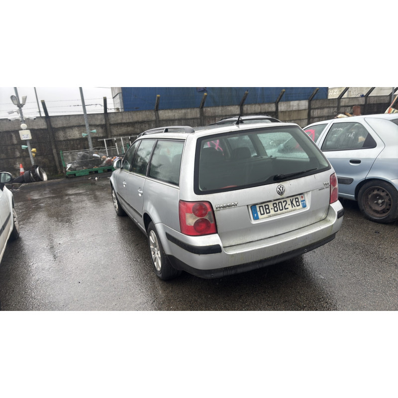 Serrure avant gauche VOLKSWAGEN PASSAT 4 Photo n°11