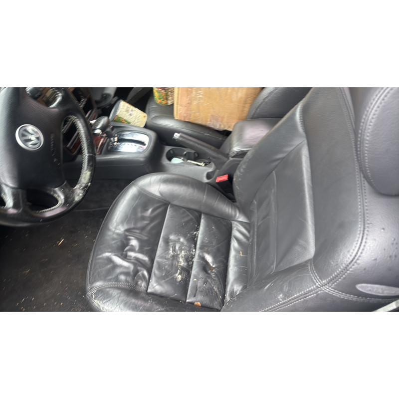 Serrure avant gauche VOLKSWAGEN PASSAT 4 Photo n°15