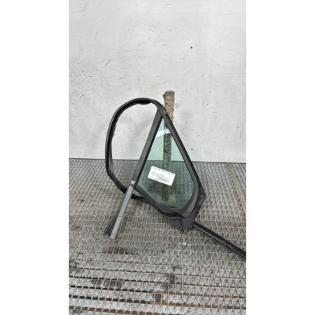 Custode avant gauche (porte) PEUGEOT 308 1 Photo n°1