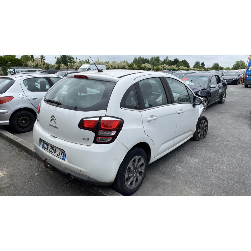 Reservoir AdBlue CITROEN C3 2 Photo n°6