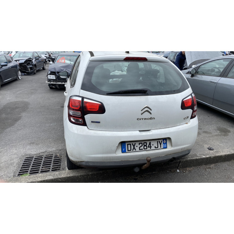 Reservoir AdBlue CITROEN C3 2 Photo n°8