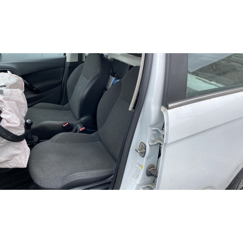 Reservoir AdBlue CITROEN C3 2 Photo n°14