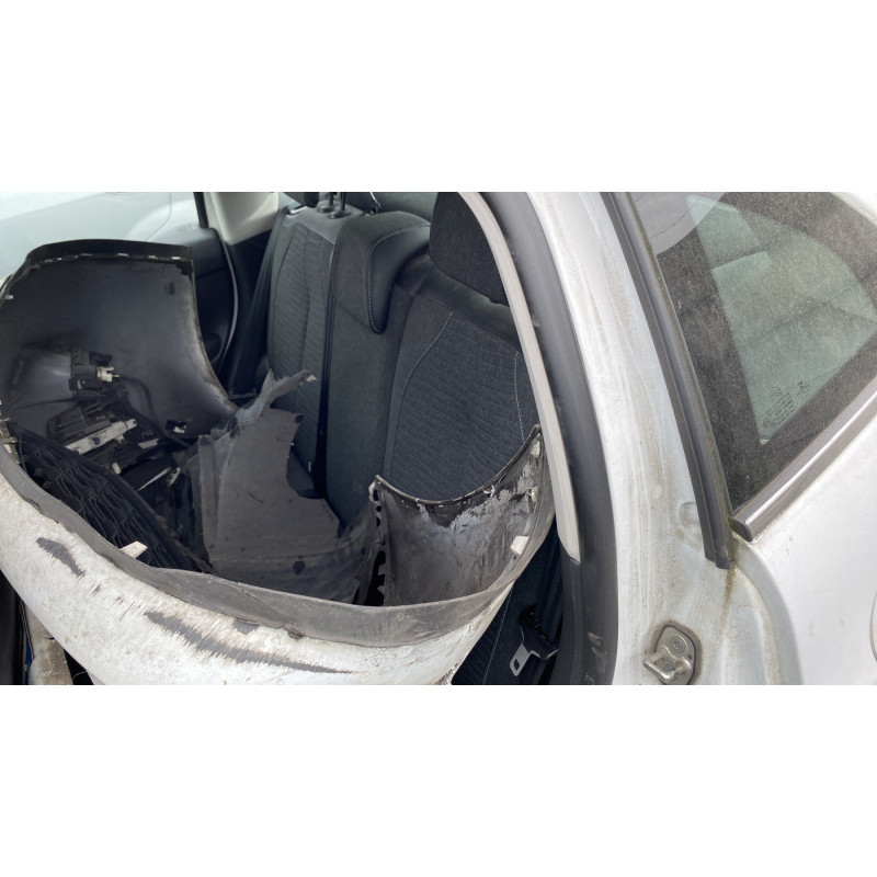 Reservoir AdBlue CITROEN C3 2 Photo n°15