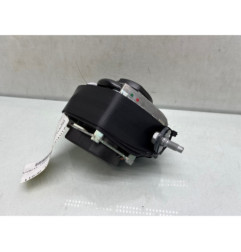 Pretensionneur de ceinture avant droit PEUGEOT 208 1
