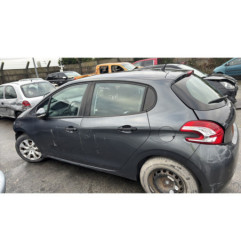 Pretensionneur de ceinture avant droit PEUGEOT 208 1