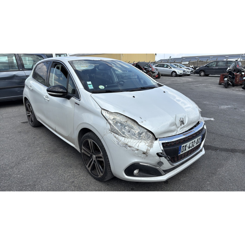 Reservoir AdBlue PEUGEOT 208 1 Photo n°7