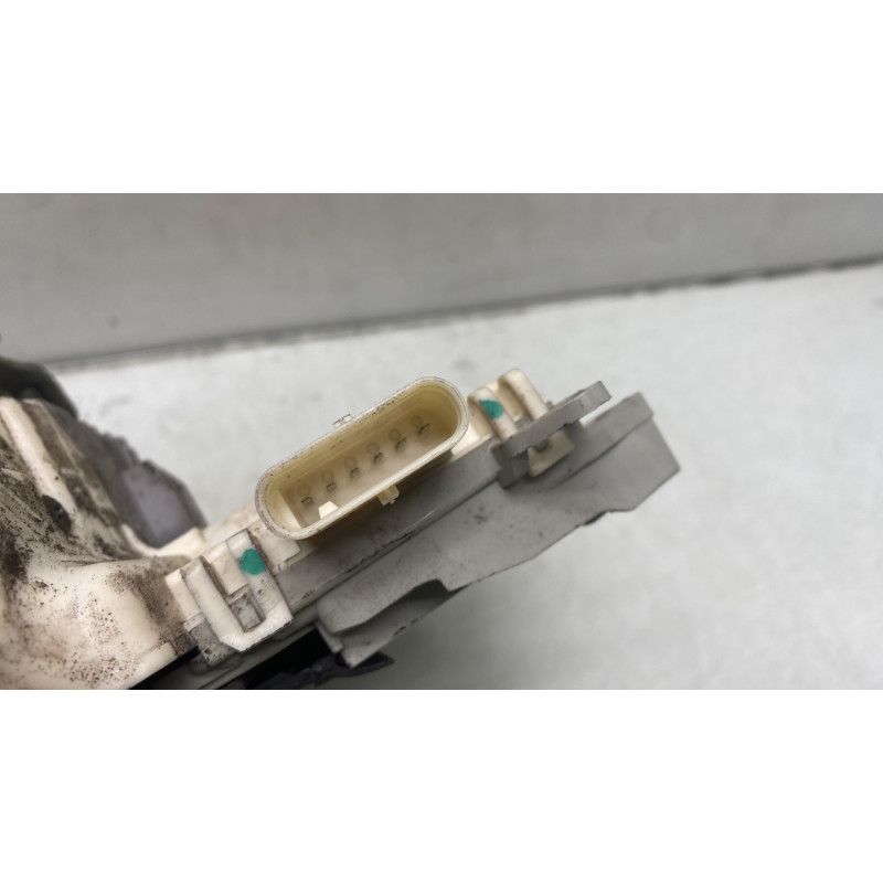 Serrure arriere droit AUDI A4 3 Photo n°4