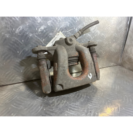 Etrier avant gauche (freinage) BMW SERIE 1 E87