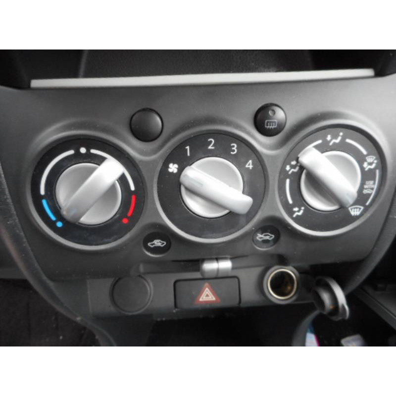 Etrier avant droit (freinage) SUZUKI ALTO 3 Photo n°9
