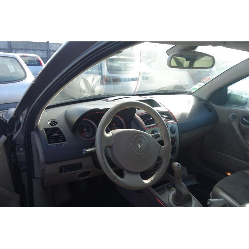 Etrier avant droit (freinage) RENAULT MEGANE 2 Photo n°8