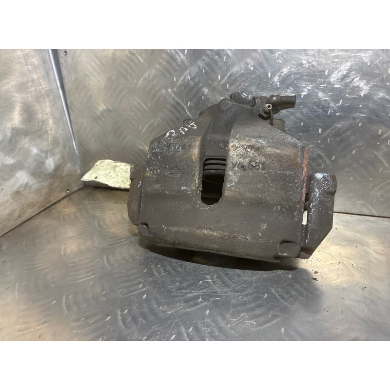 Etrier avant gauche (freinage) VOLKSWAGEN GOLF PLUS Photo n°3