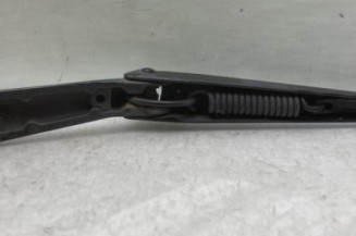 Bras essuie glace avant gauche VOLKSWAGEN PASSAT 4