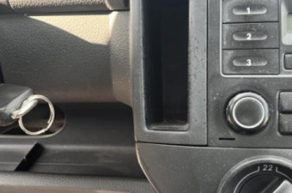 Serrure avant droit VOLKSWAGEN POLO 4