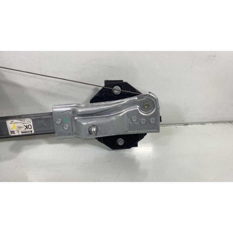 Leve vitre electrique avant droit DACIA SANDERO 2 Photo n°4