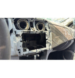Leve vitre electrique avant droit DACIA SANDERO 2