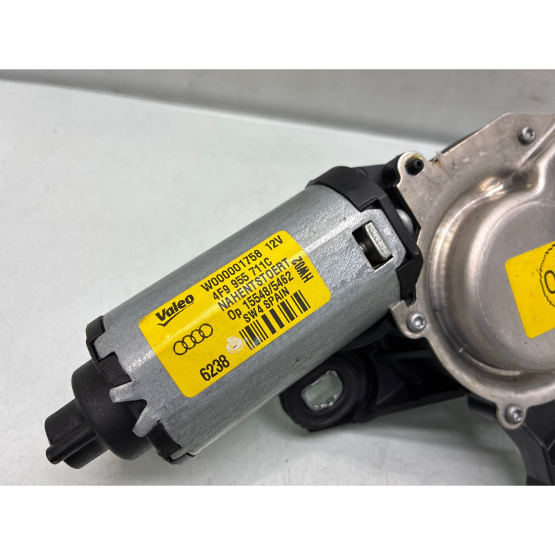 Moteur essuie glace arriere AUDI A4 3 Photo n°1