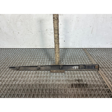 Baguette de porte arriere gauche  RENAULT CLIO 3