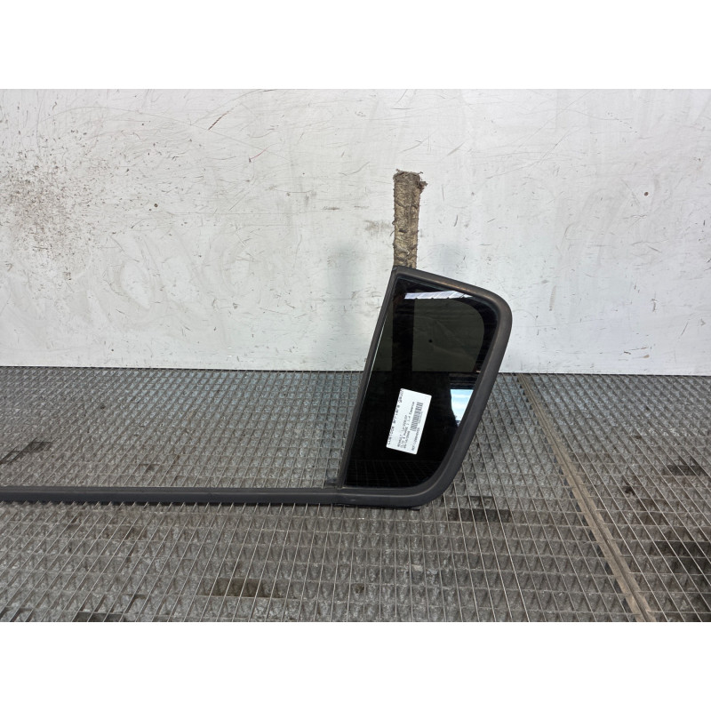 Custode arriere gauche (porte) RENAULT CLIO 3 Photo n°2