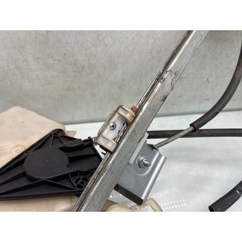 Leve vitre electrique avant gauche SEAT ALTEA Photo n°5
