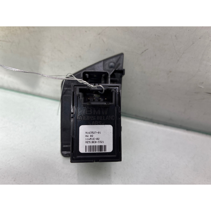 Interrupteur de leve vitre arriere droit BMW SERIE 5 F11 Photo n°3