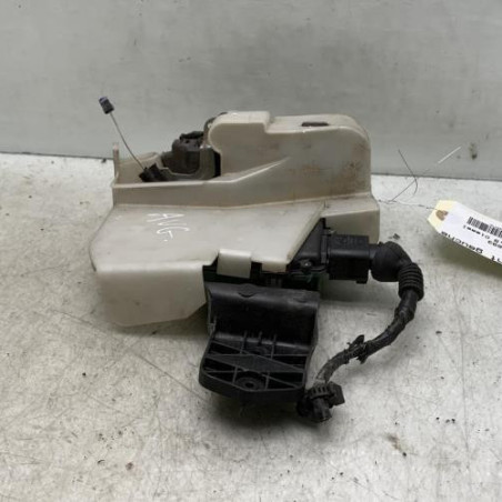 Serrure avant gauche VOLKSWAGEN PASSAT 4