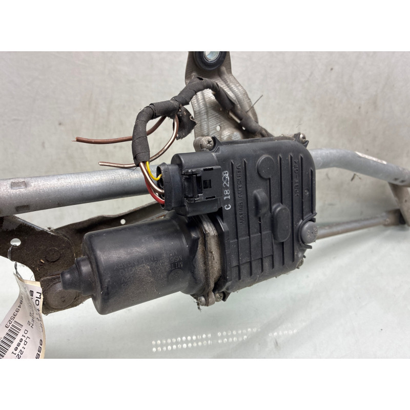 Moteur essuie glace avant VOLKSWAGEN PASSAT 6 Photo n°2