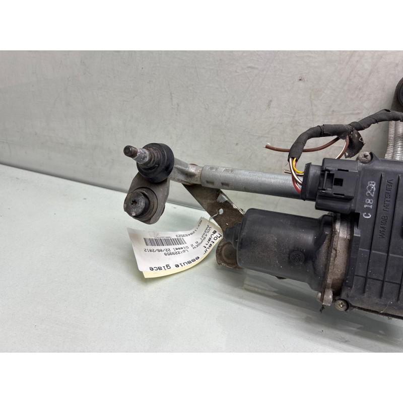 Moteur essuie glace avant VOLKSWAGEN PASSAT 6 Photo n°3