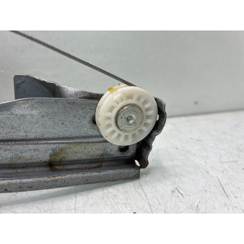 Leve vitre electrique arriere droit RENAULT CLIO 4 Photo n°6
