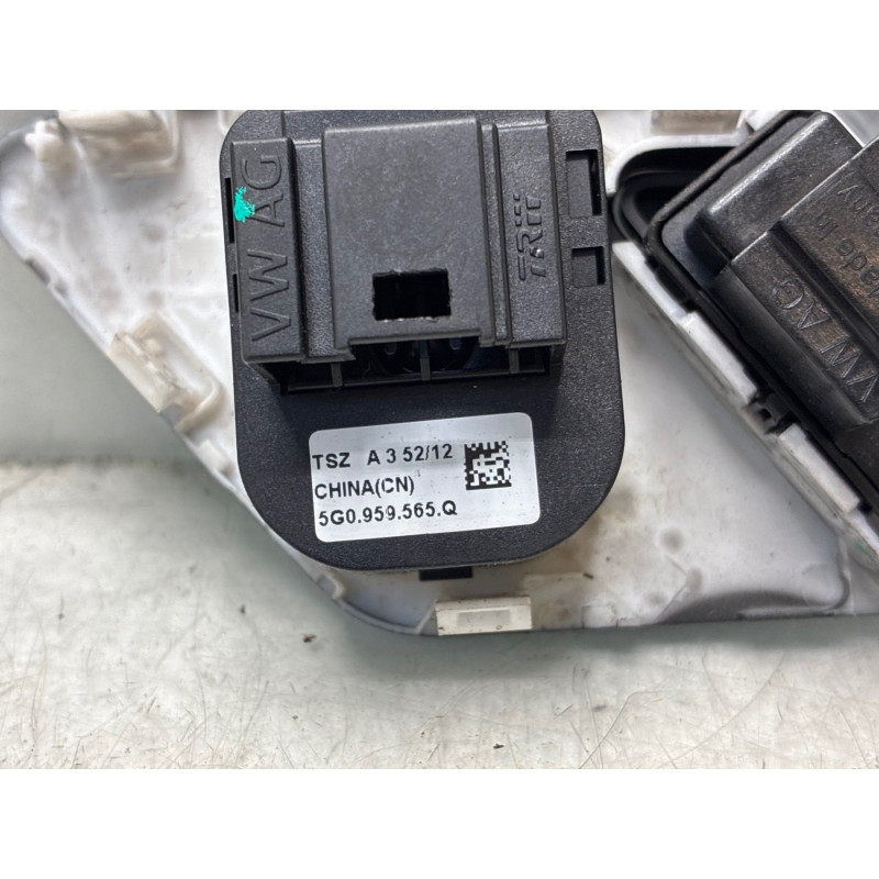 Commande retroviseurs VOLKSWAGEN GOLF 7 Photo n°2