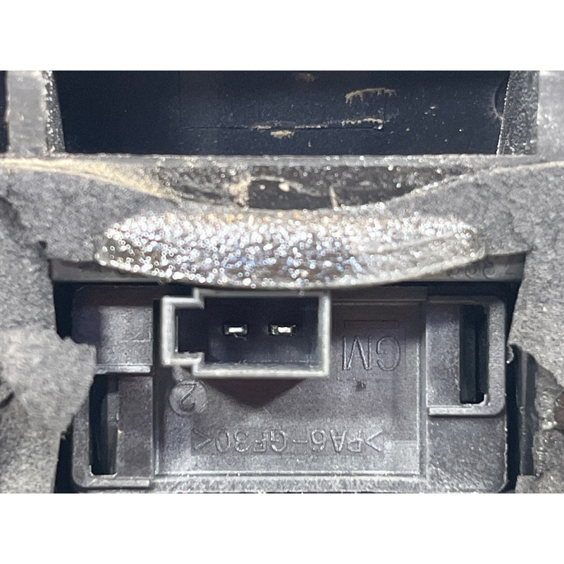 Bouton de coffre OPEL MERIVA A Photo n°2