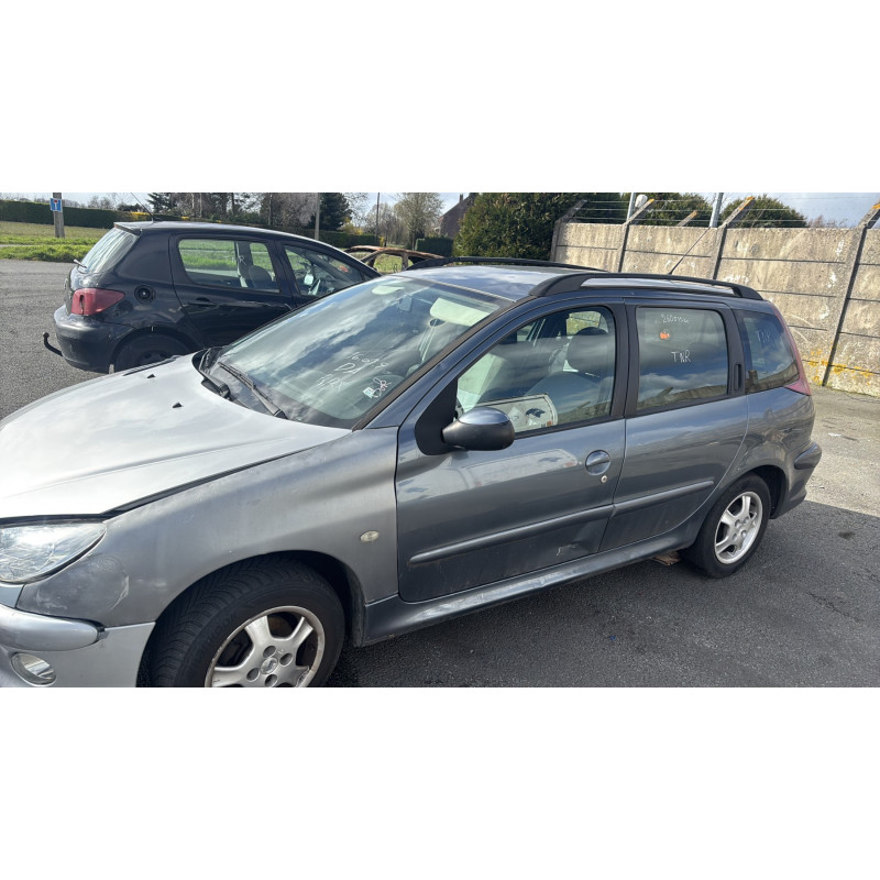Leve vitre electrique avant gauche PEUGEOT 206 Photo n°13