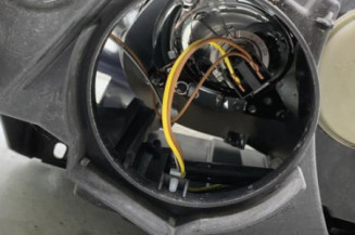 Optique avant principal gauche (feux)(phare) MERCEDES CLASSE B 245