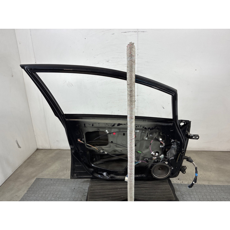 Porte avant gauche TOYOTA AURIS 1 Photo n°1