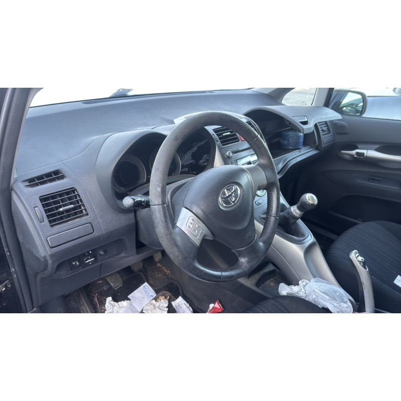 Porte avant gauche TOYOTA AURIS 1 Photo n°15
