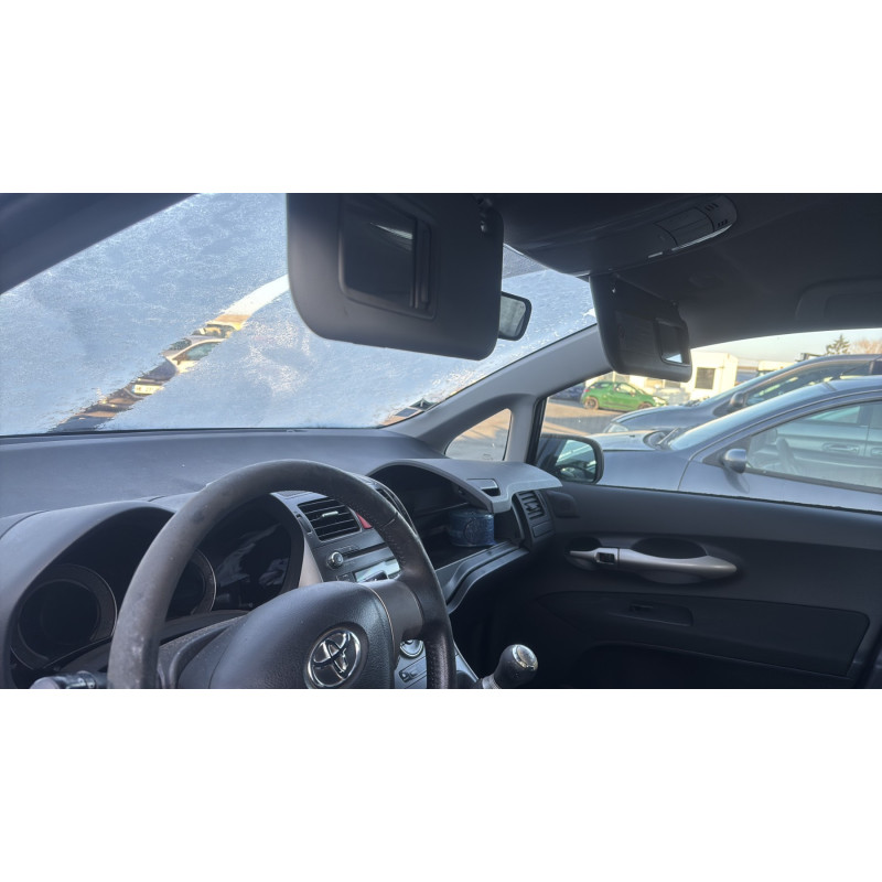 Porte avant gauche TOYOTA AURIS 1 Photo n°16