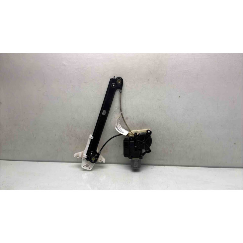 Leve vitre electrique arriere droit VOLKSWAGEN POLO 5 Photo n°3
