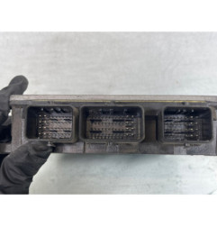 Calculateur moteur DACIA LOGAN MCV 1 Photo n°1