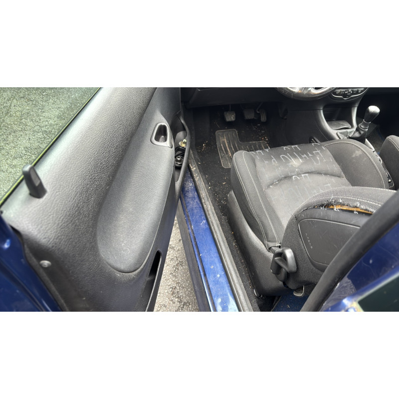 Boitier air bag PEUGEOT 206 Photo n°15