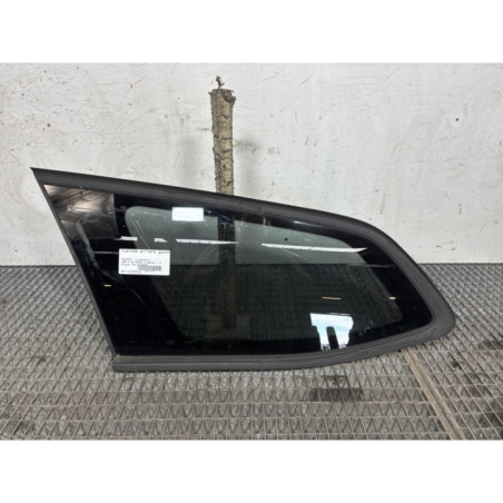Custode arriere gauche PEUGEOT 308 2 SW Photo n°1