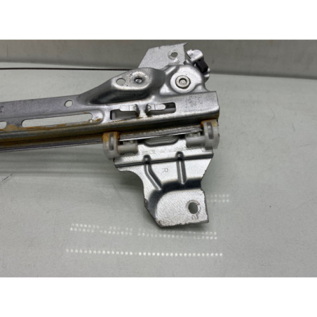 Leve vitre electrique arriere droit PEUGEOT 308 2 SW Photo n°1