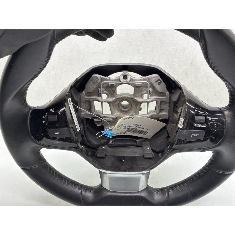 Volant PEUGEOT 308 2 SW Photo n°3