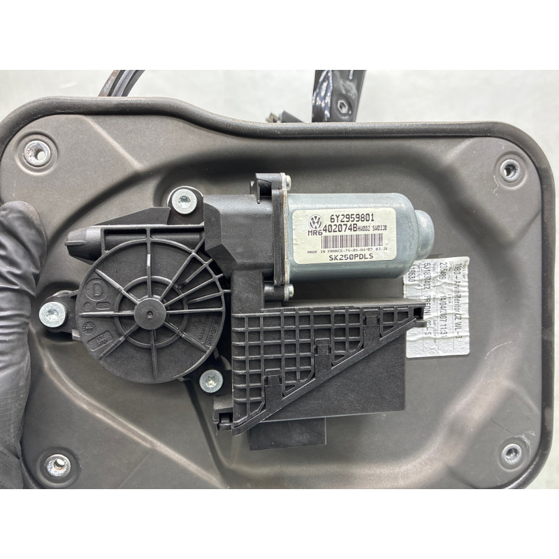 Leve vitre electrique avant droit SKODA FABIA 2 Photo n°4