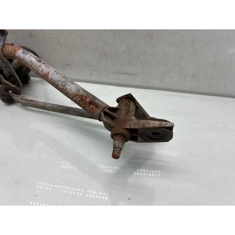Moteur essuie glace avant VOLKSWAGEN PASSAT 4 Photo n°3
