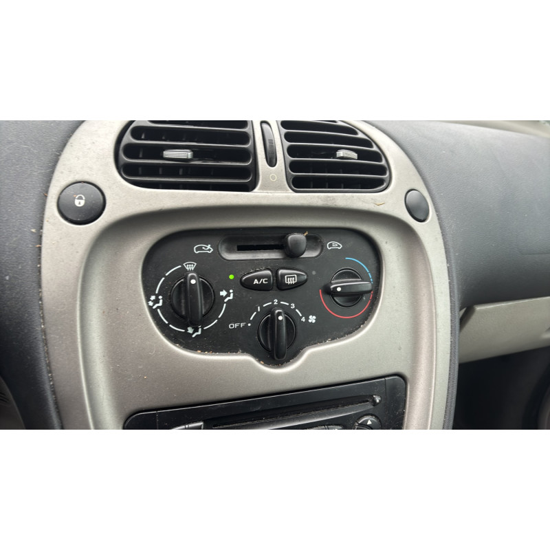 Custode arriere droit CITROEN XSARA PICASSO Photo n°20